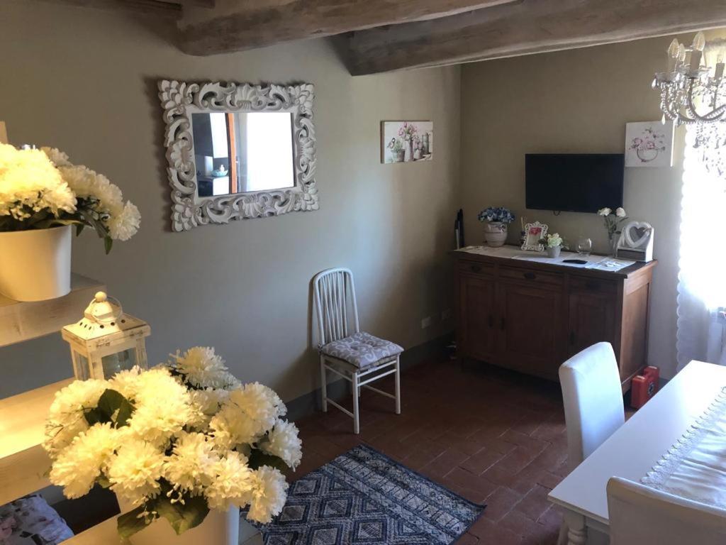 Dolce Cuore Luxe Apartment Chianti Florence Male Romantyczne Mieszkanie San Donato in Poggio المظهر الخارجي الصورة